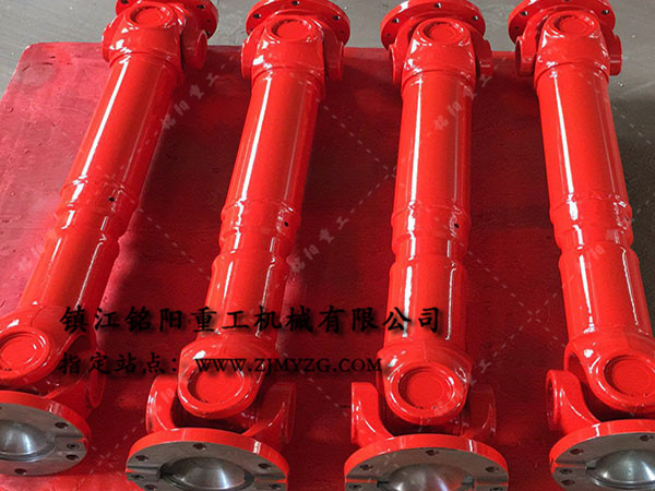 新式整體叉頭式萬向聯(lián)軸器是冶金、軋鋼等機(jī)械設(shè)備的優(yōu)選傳動(dòng)件-萬向聯(lián)軸器